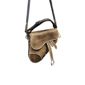 Horse saddle brown leather bag