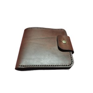 Brown Bi-fold leather clip wallet
