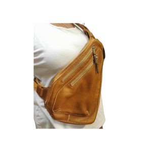 Brown leather crossbody bag